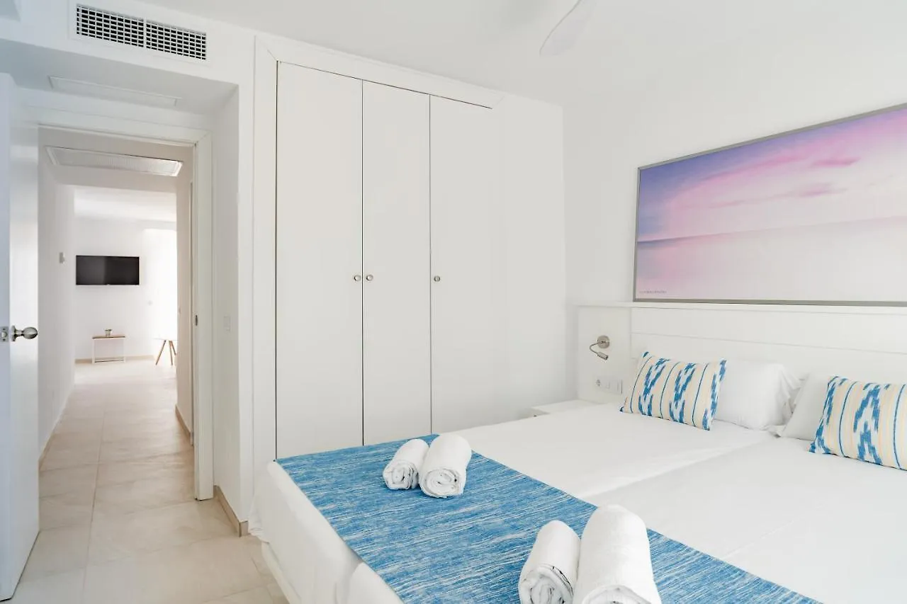 Serenity Apartments (Adults Only) Port d'Alcúdia 0*,